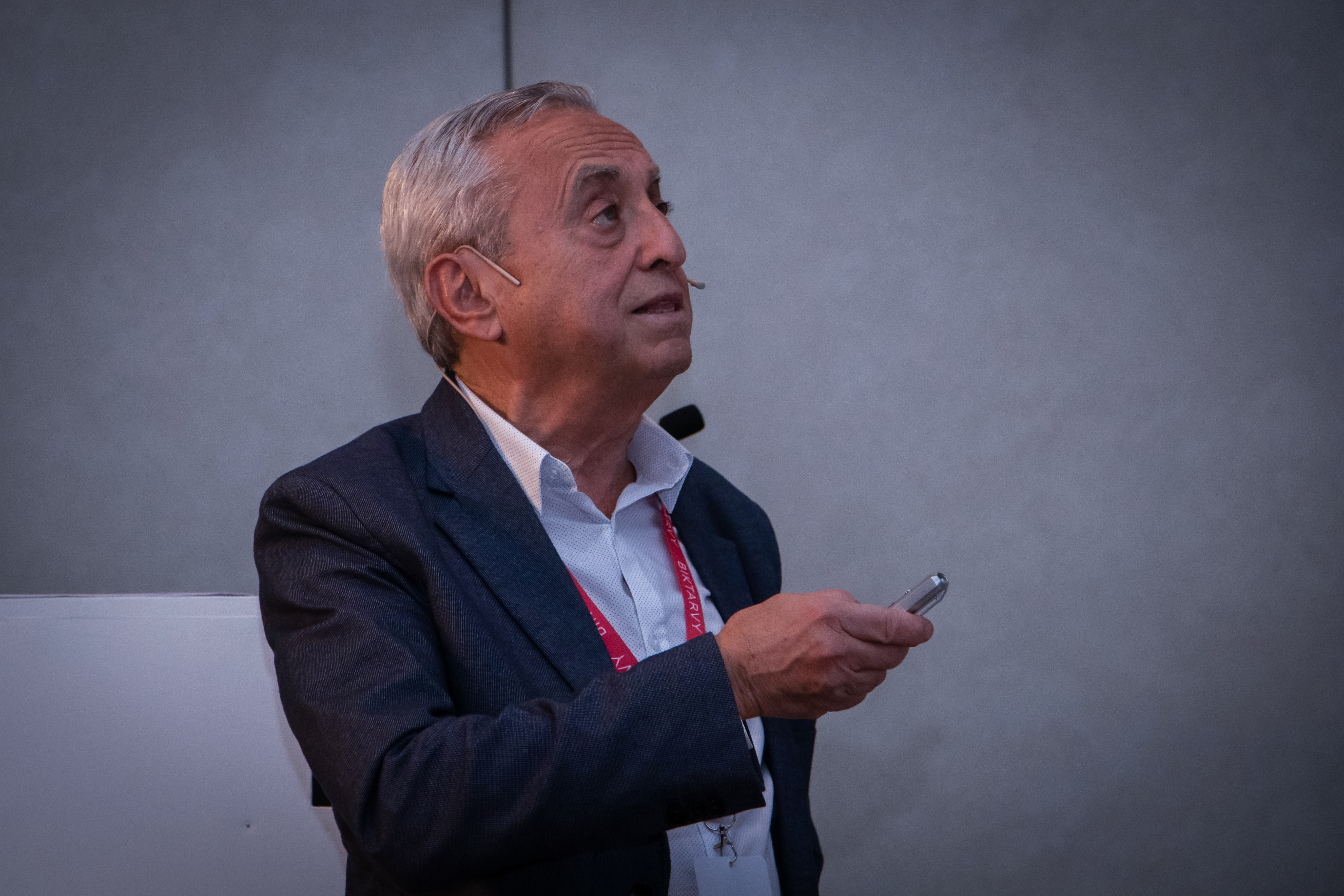 Pedro Cahn en el Simposio Científico de Fundación Huésped 2019
